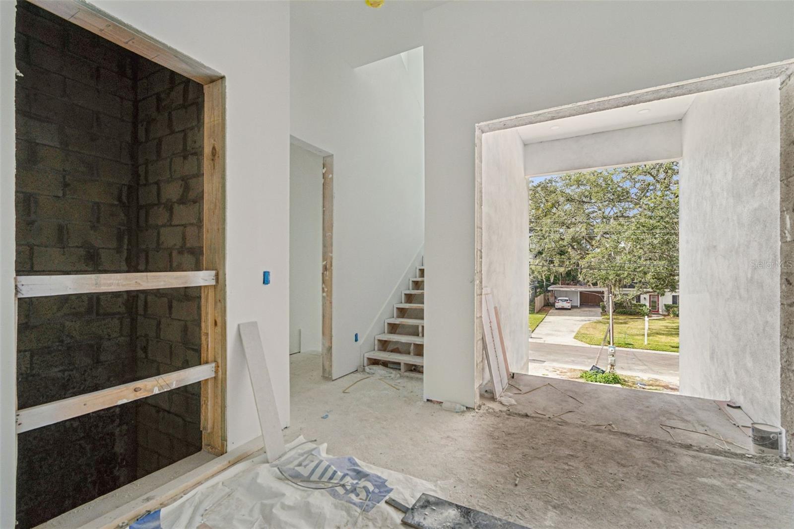 WEST SHORE CREST - Residential