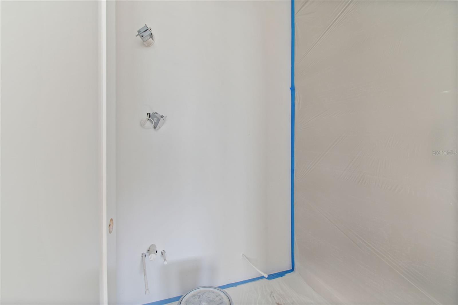 WEST SHORE CREST - Residential