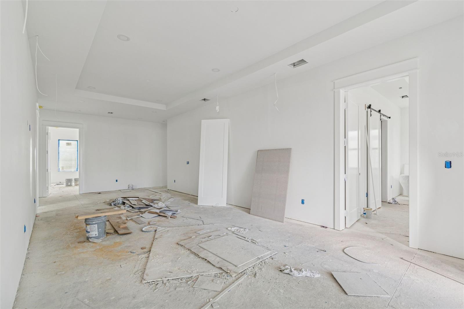 WEST SHORE CREST - Residential