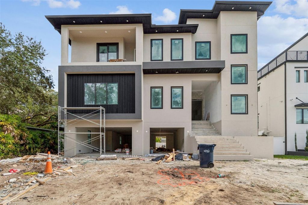 Photo of 211 S Occident Street, Tampa, FL 33609 (MLS # TB8470354)