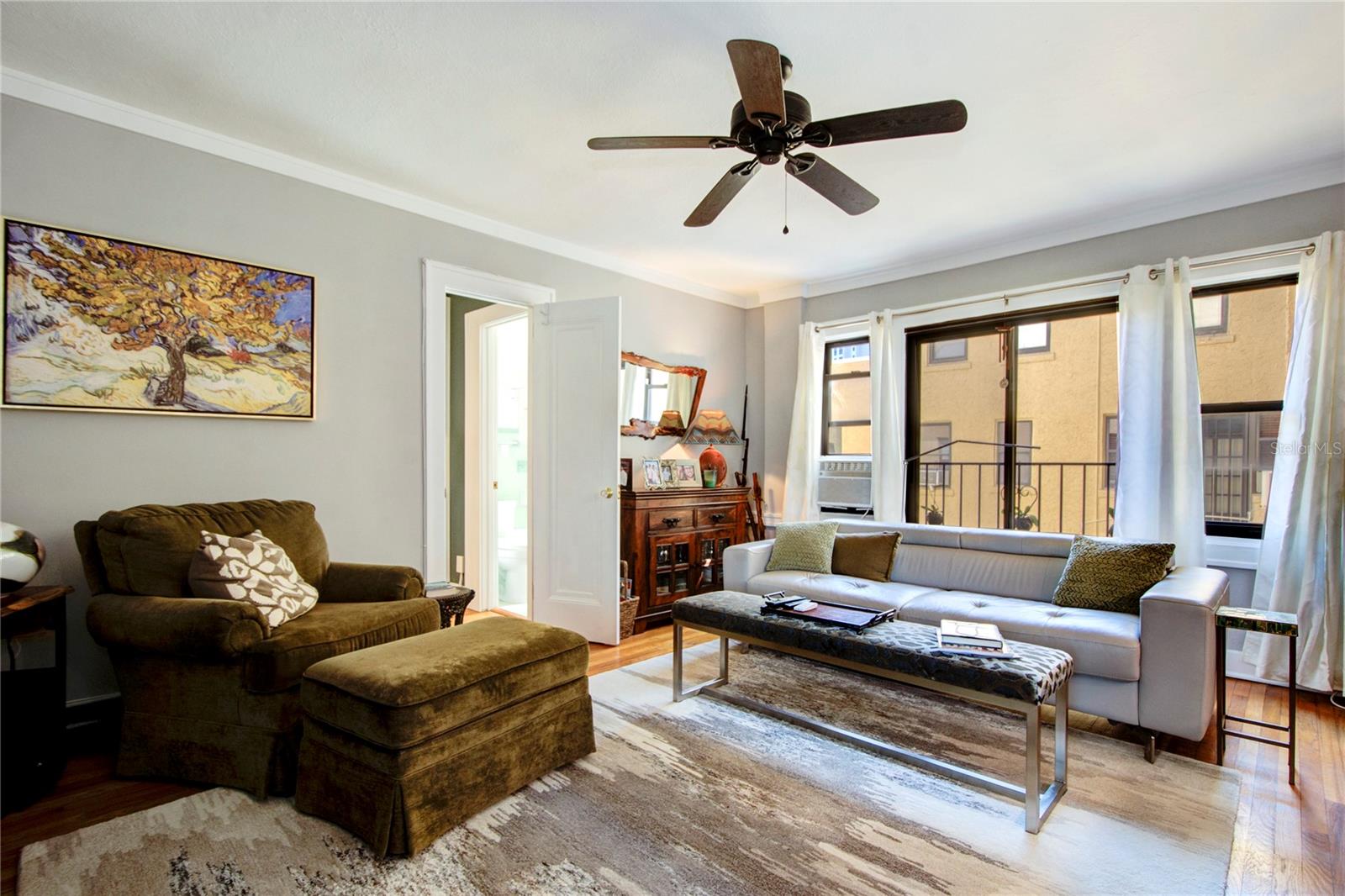 Search Properties for Sale 2 130 4TH AVENUE N 610