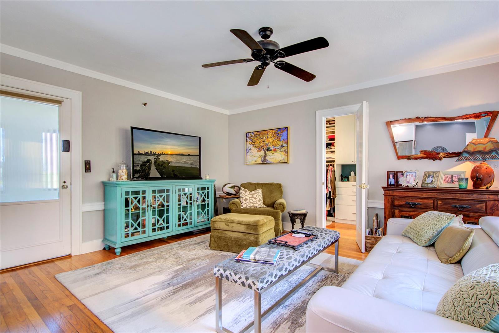 Search Properties for Sale 3 130 4TH AVENUE N 610