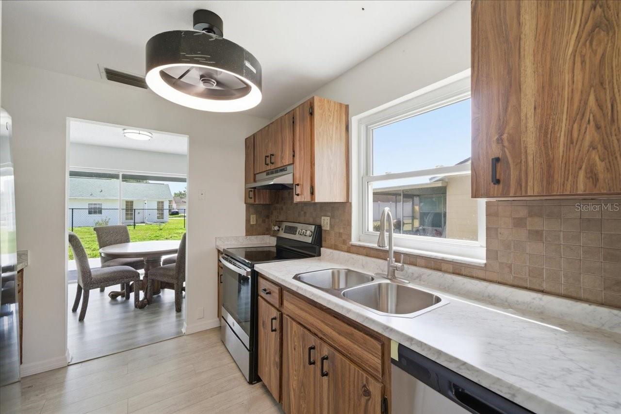 VENICE ESTATES SUB - Residential