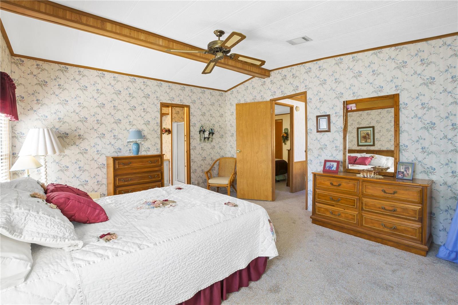 FOXWOOD LAKE ESTATES PH 01 - Residential