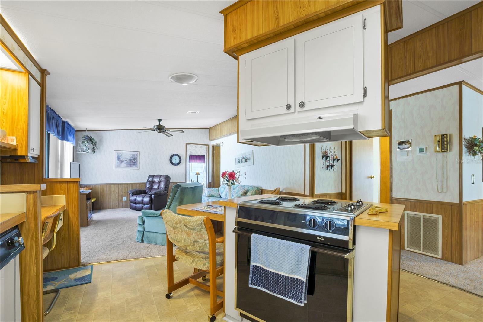 FOXWOOD LAKE ESTATES PH 01 - Residential