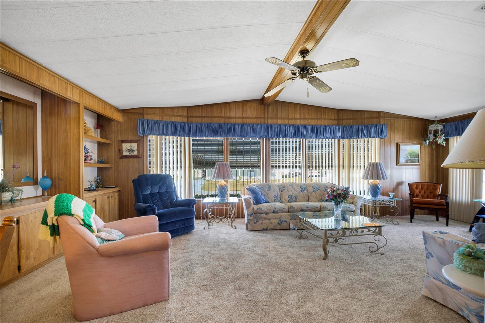 FOXWOOD LAKE ESTATES PH 01 - Residential