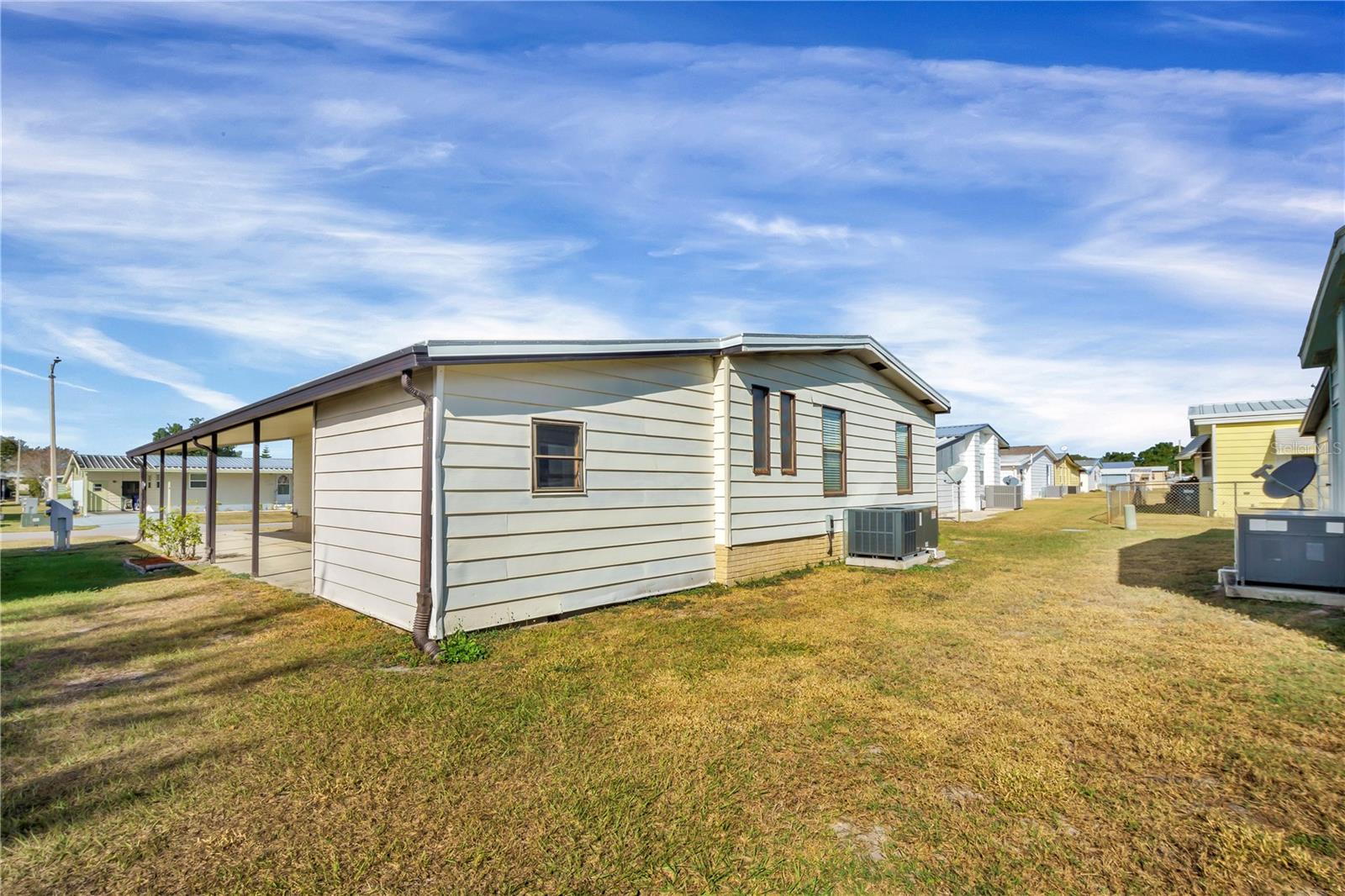 FOXWOOD LAKE ESTATES PH 01 - Residential