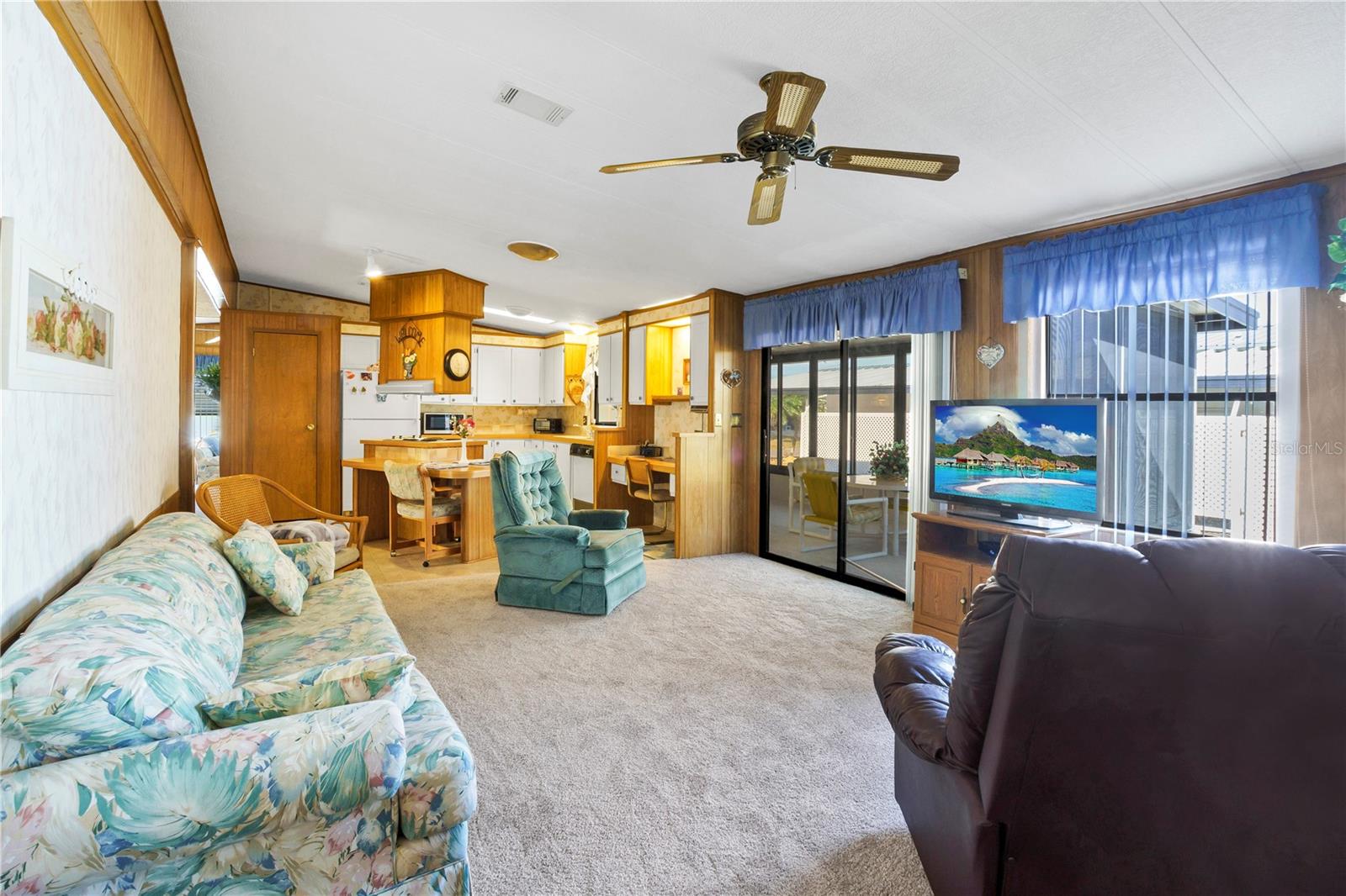 FOXWOOD LAKE ESTATES PH 01 - Residential