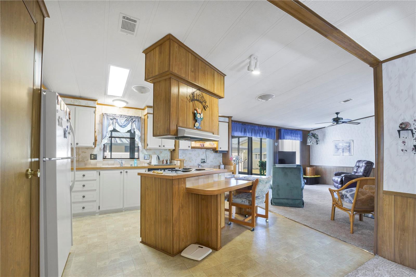 FOXWOOD LAKE ESTATES PH 01 - Residential