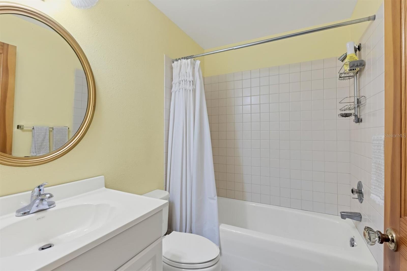 SIESTA HAMMOCK - Residential