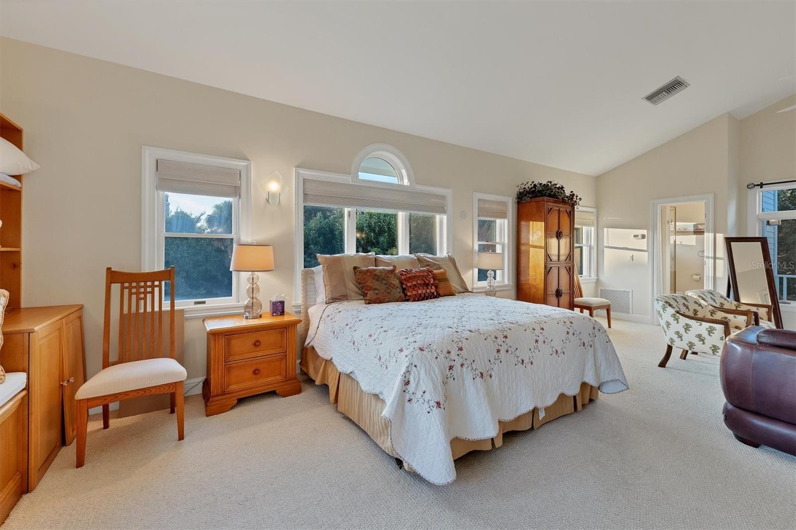 SIESTA HAMMOCK - Residential