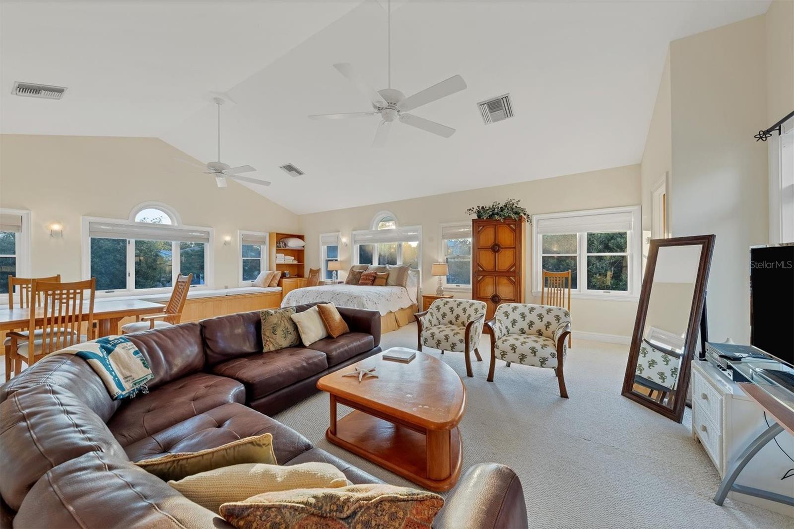 SIESTA HAMMOCK - Residential