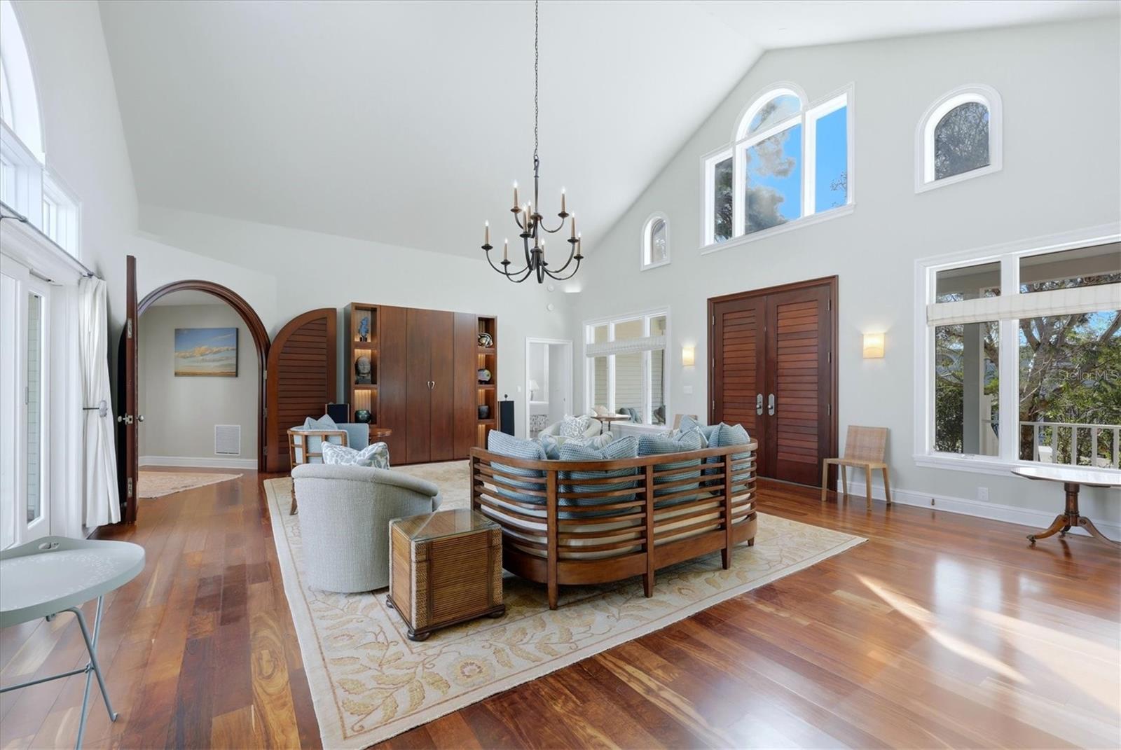 SIESTA HAMMOCK - Residential