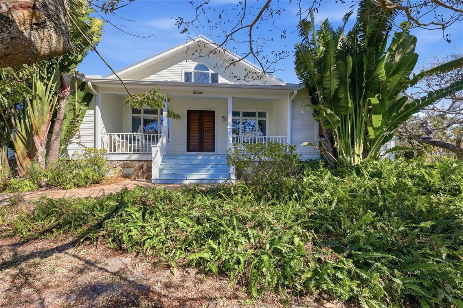 SIESTA HAMMOCK - Residential