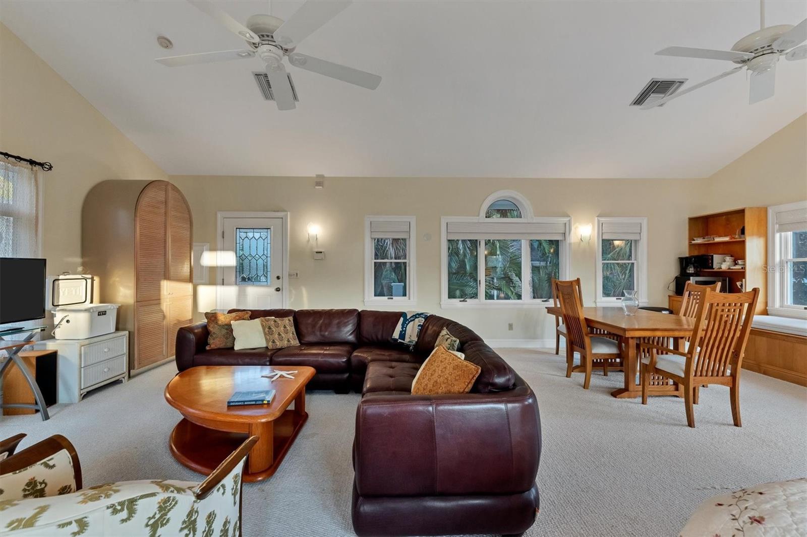 SIESTA HAMMOCK - Residential