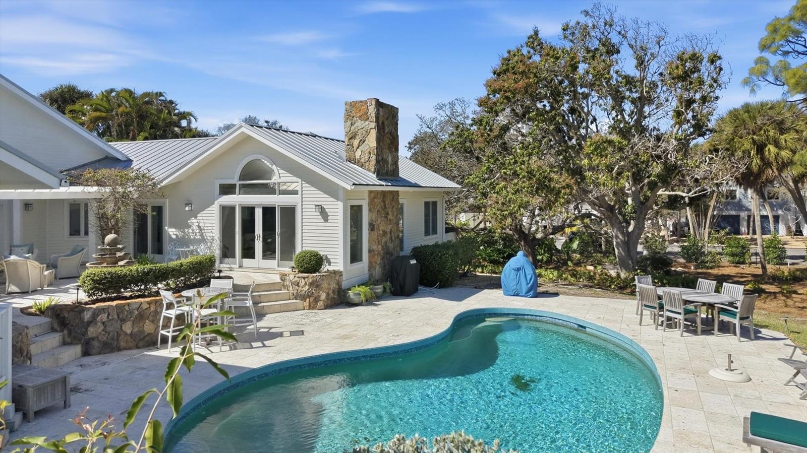 SIESTA HAMMOCK - Residential