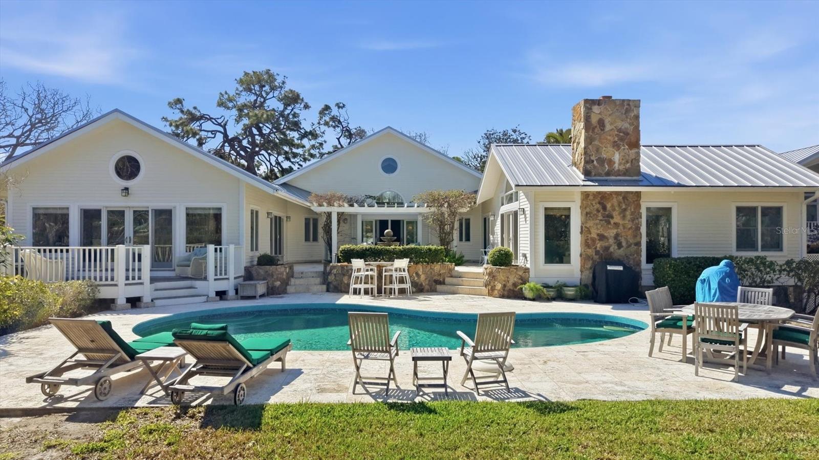 SIESTA HAMMOCK - Residential