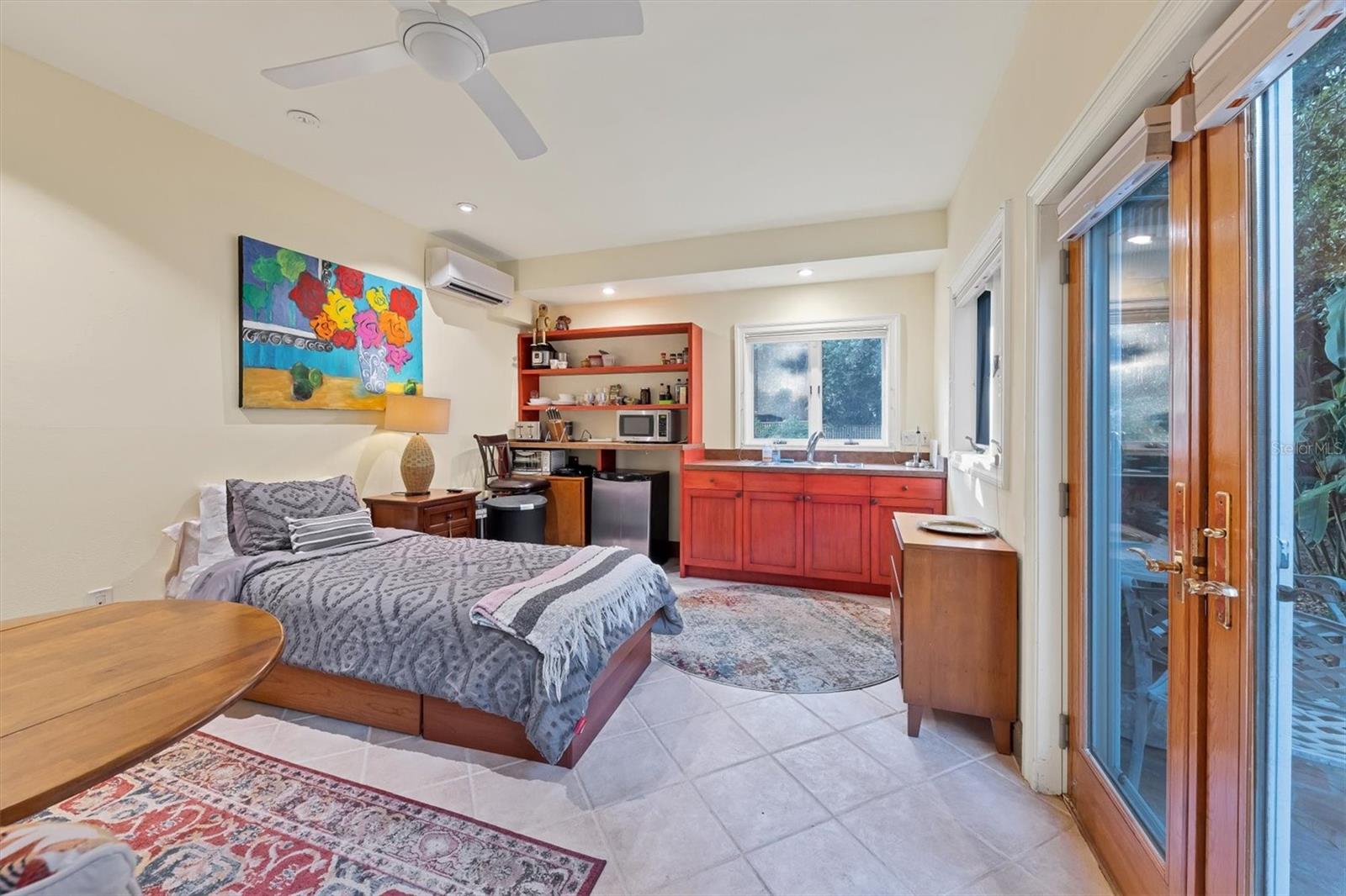 SIESTA HAMMOCK - Residential