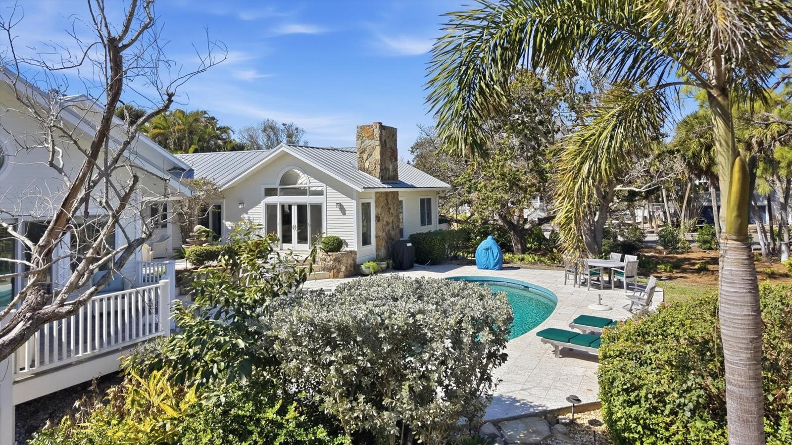 SIESTA HAMMOCK - Residential