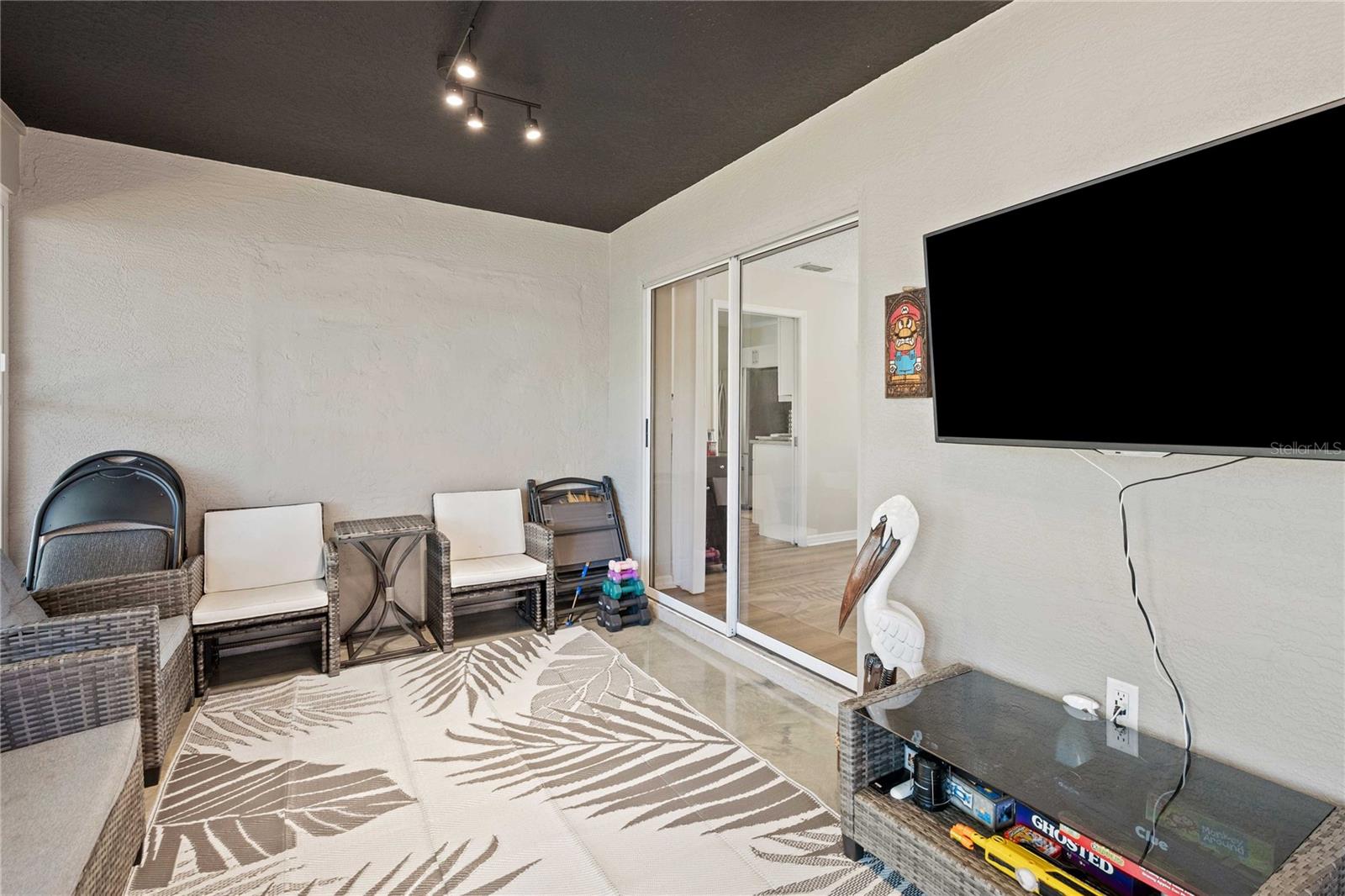 SPRING HILL - Residential Lease