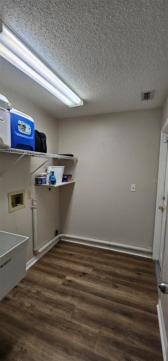 SPRING HILL - Residential Lease