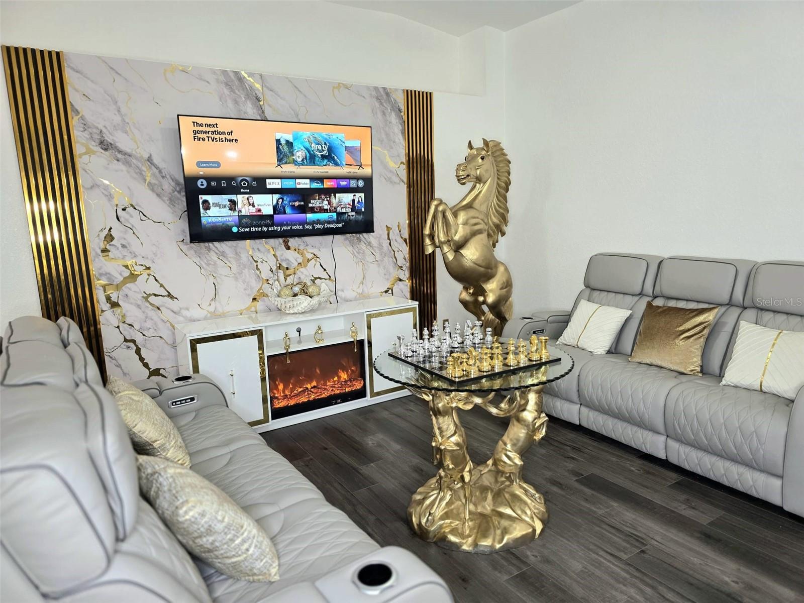 ENCLAVE PH 02 - Residential