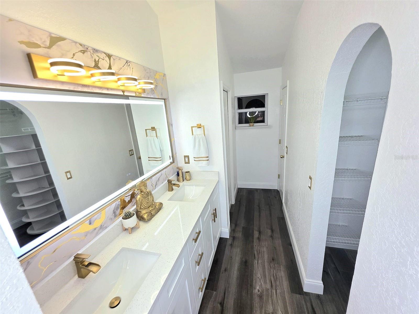 ENCLAVE PH 02 - Residential