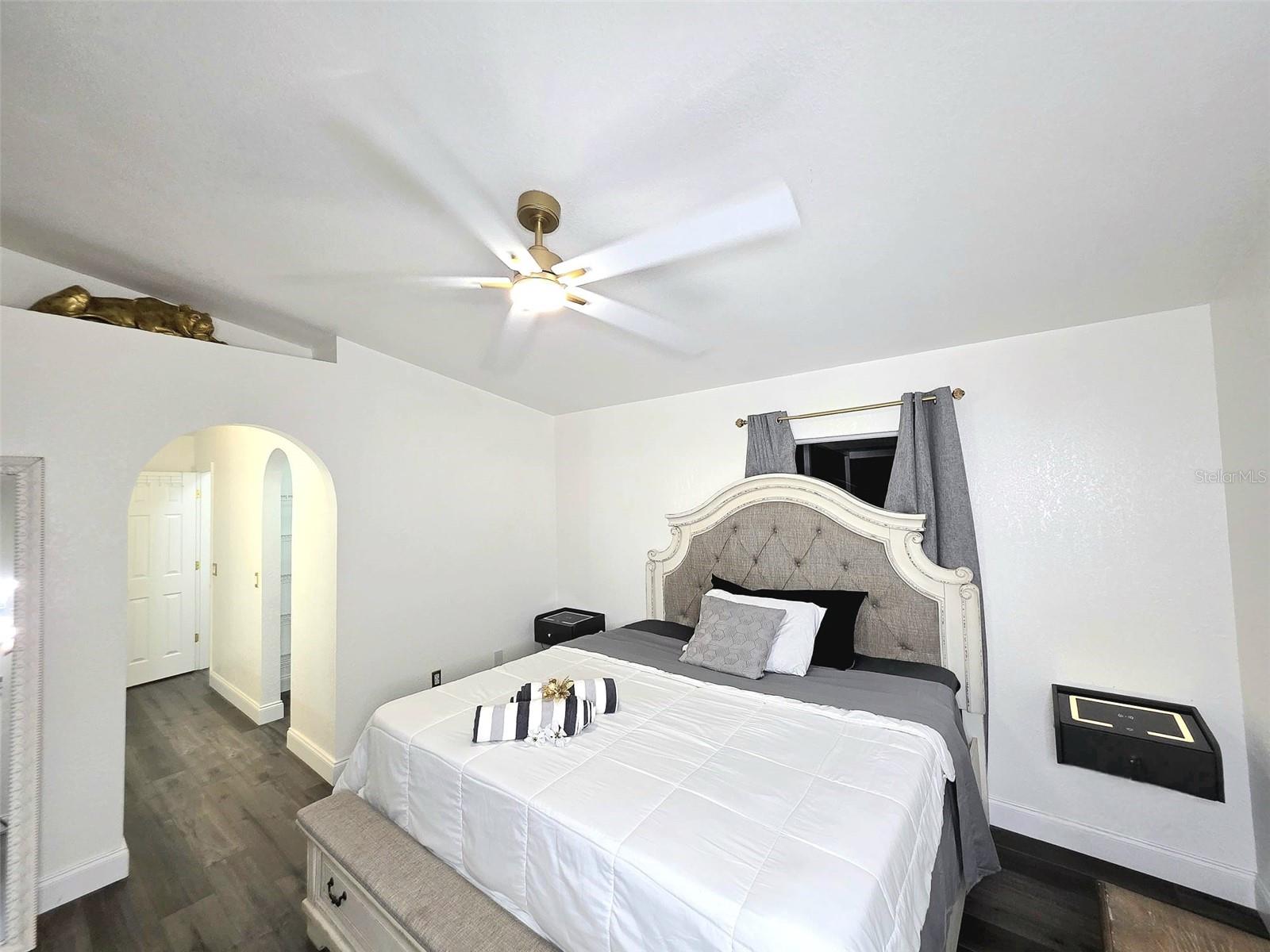 ENCLAVE PH 02 - Residential