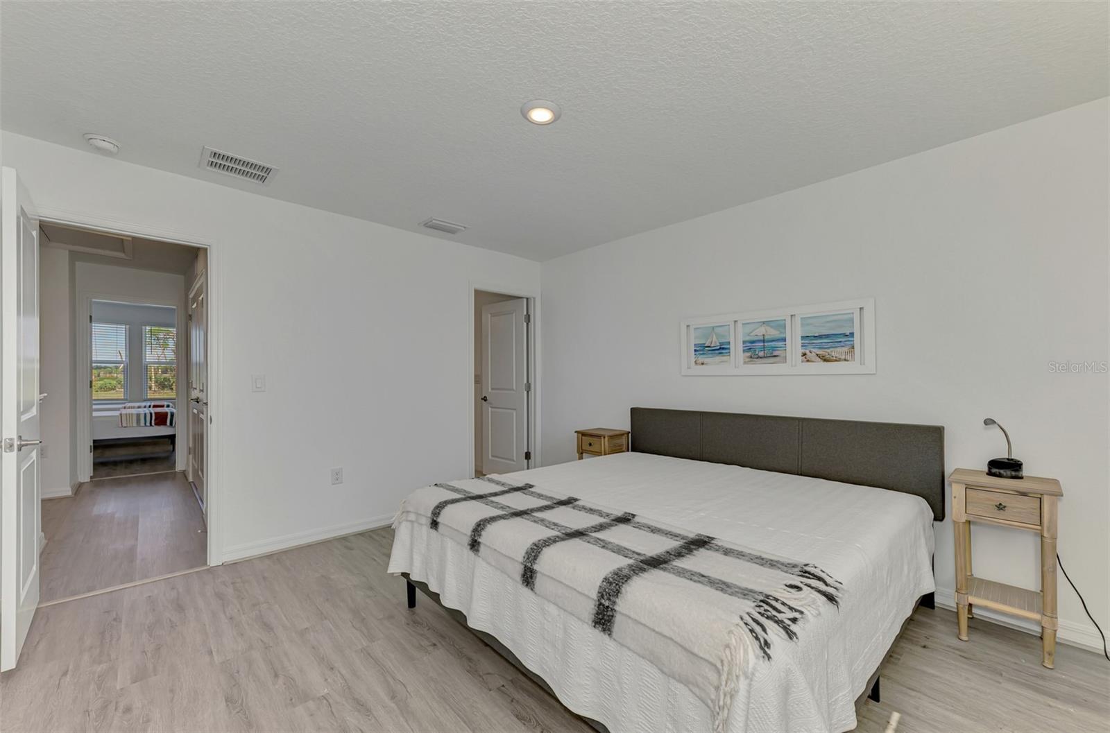 SKYE RANCH NBRHD 2 TWNHMS NORT - Residential