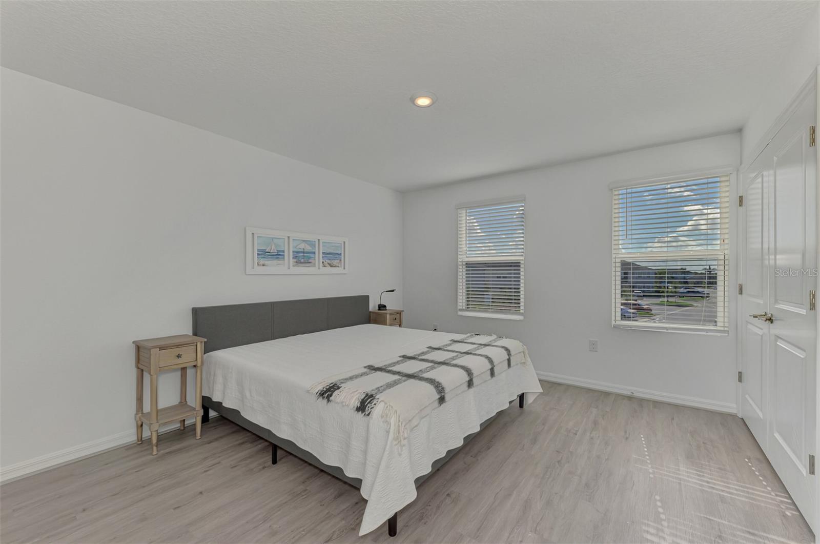 SKYE RANCH NBRHD 2 TWNHMS NORT - Residential