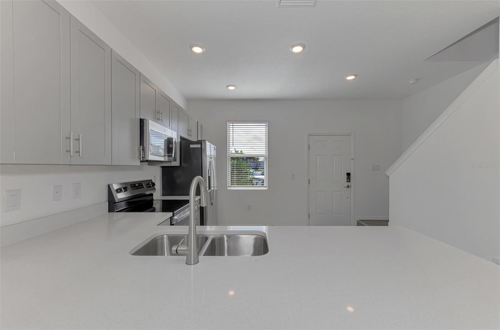 SKYE RANCH NBRHD 2 TWNHMS NORT - Residential