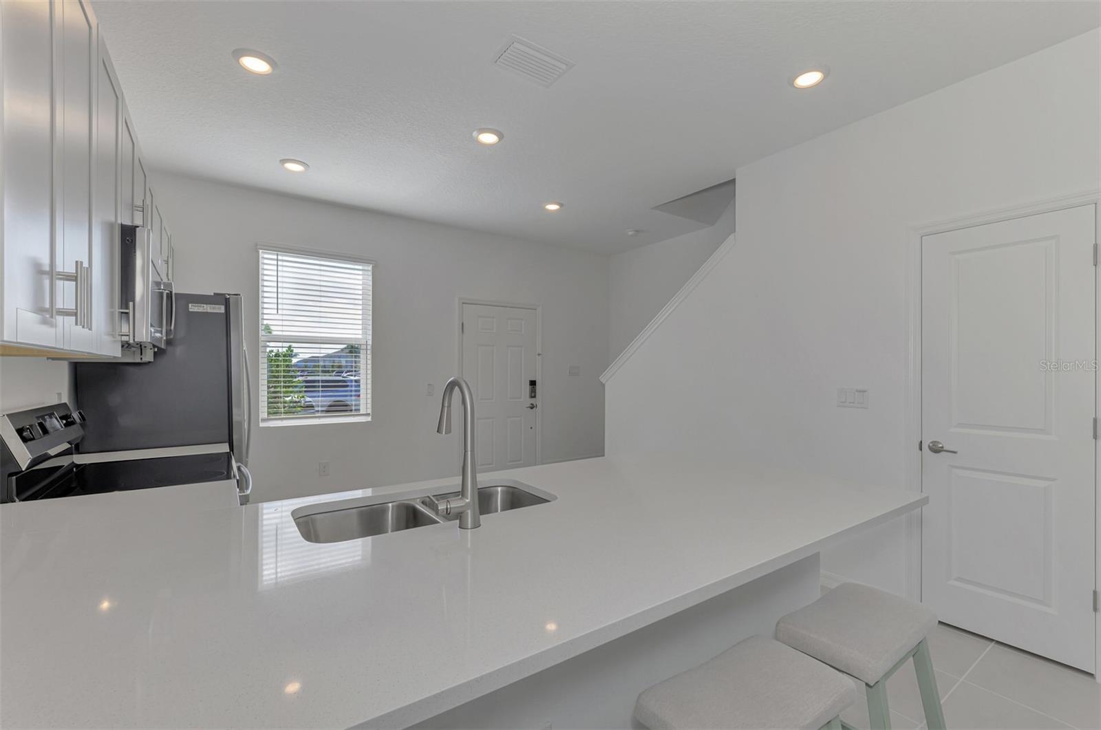 SKYE RANCH NBRHD 2 TWNHMS NORT - Residential