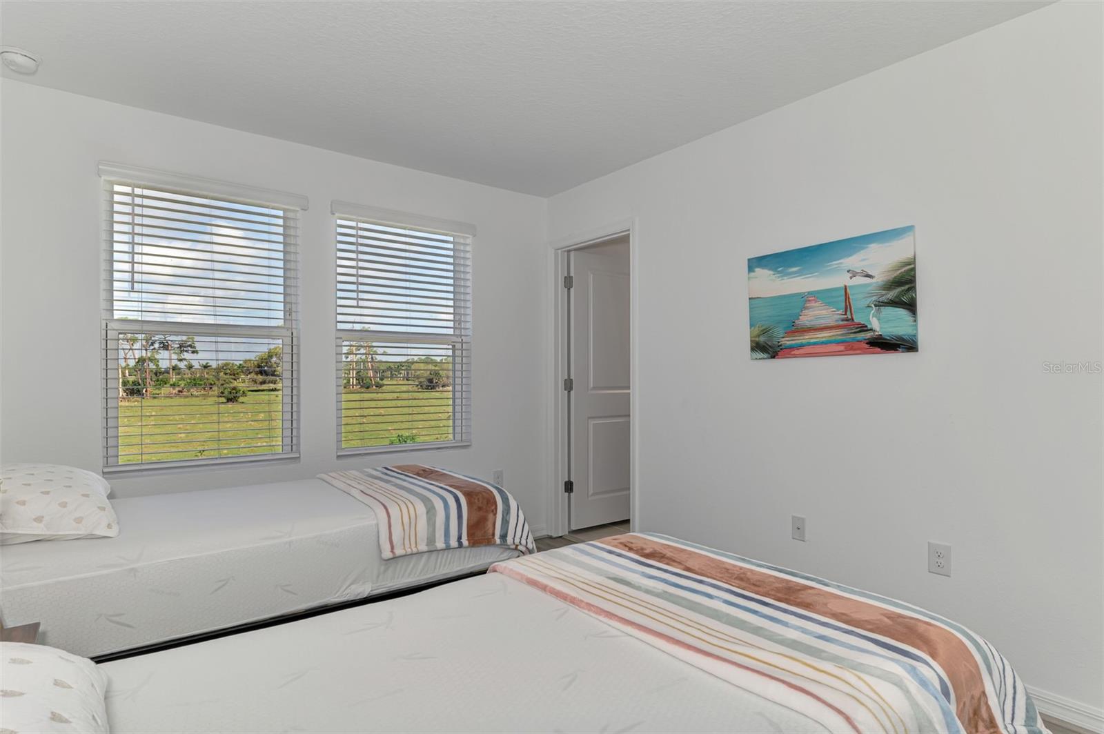 SKYE RANCH NBRHD 2 TWNHMS NORT - Residential