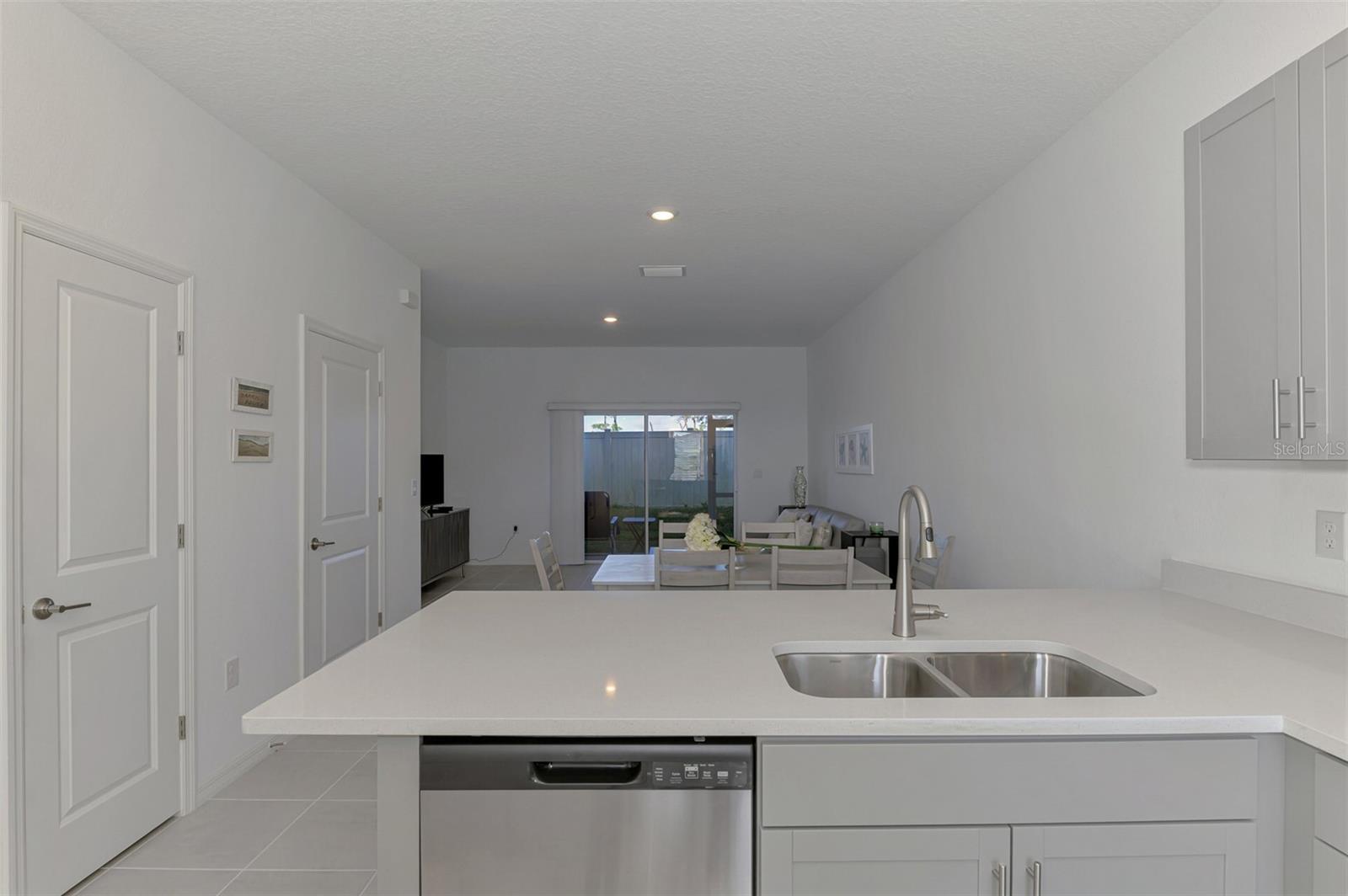 SKYE RANCH NBRHD 2 TWNHMS NORT - Residential