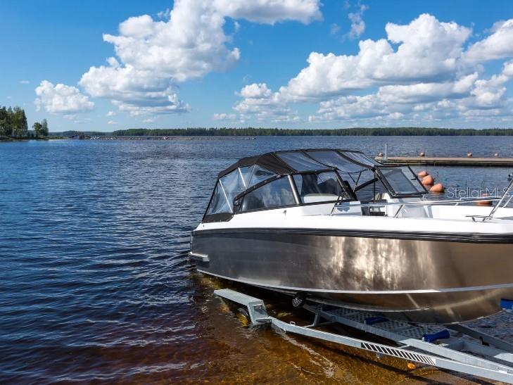 ROYAL HIGHLANDS - Residential