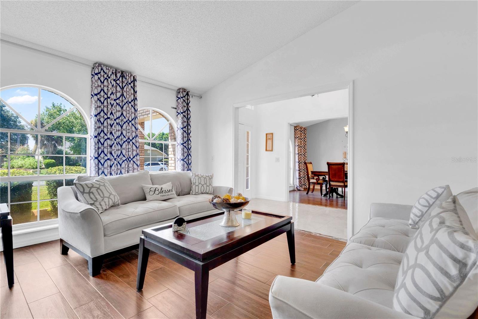 530 WHITECAP COVE COURT