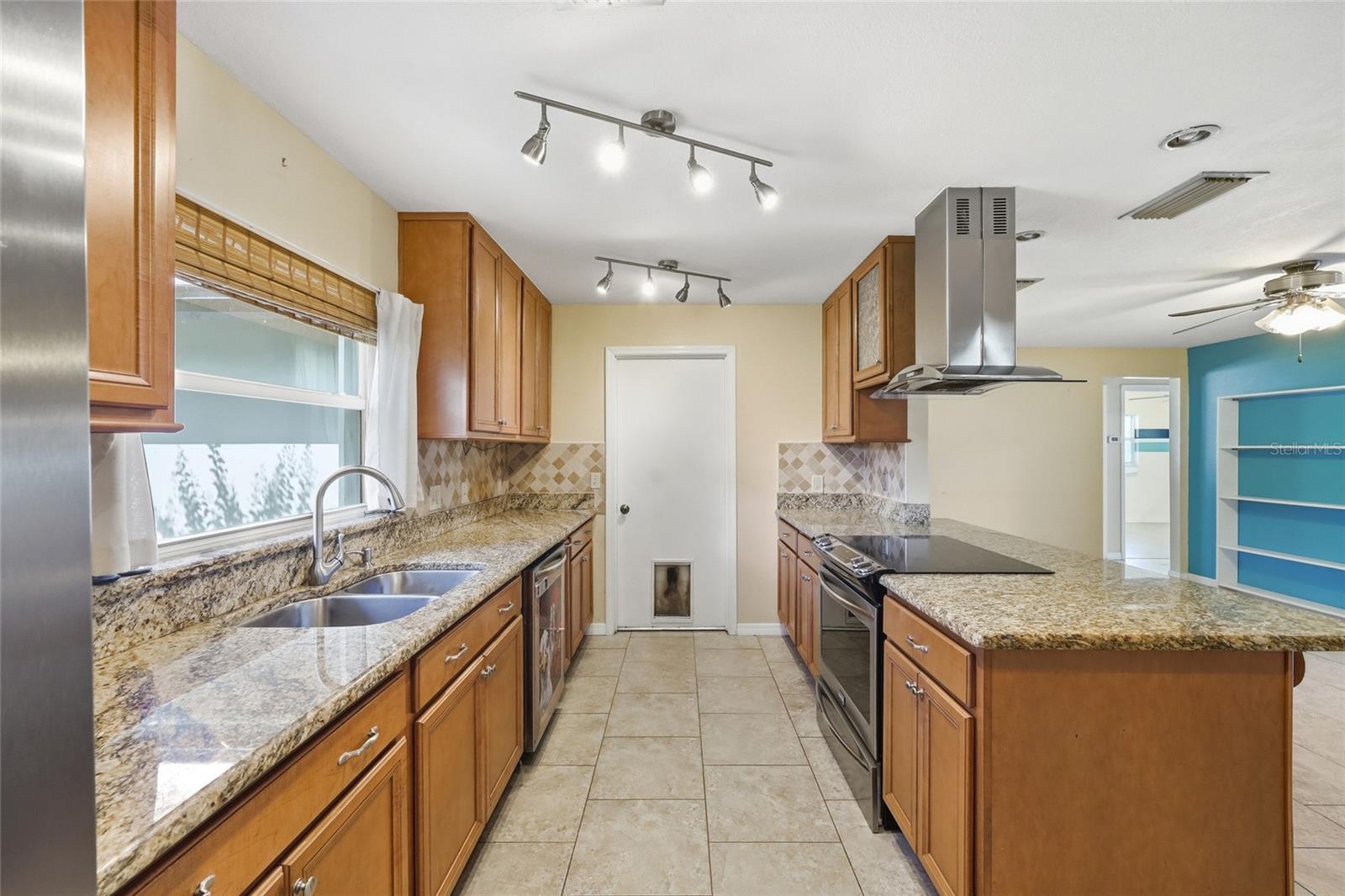 108 WILLOW TREE LANE