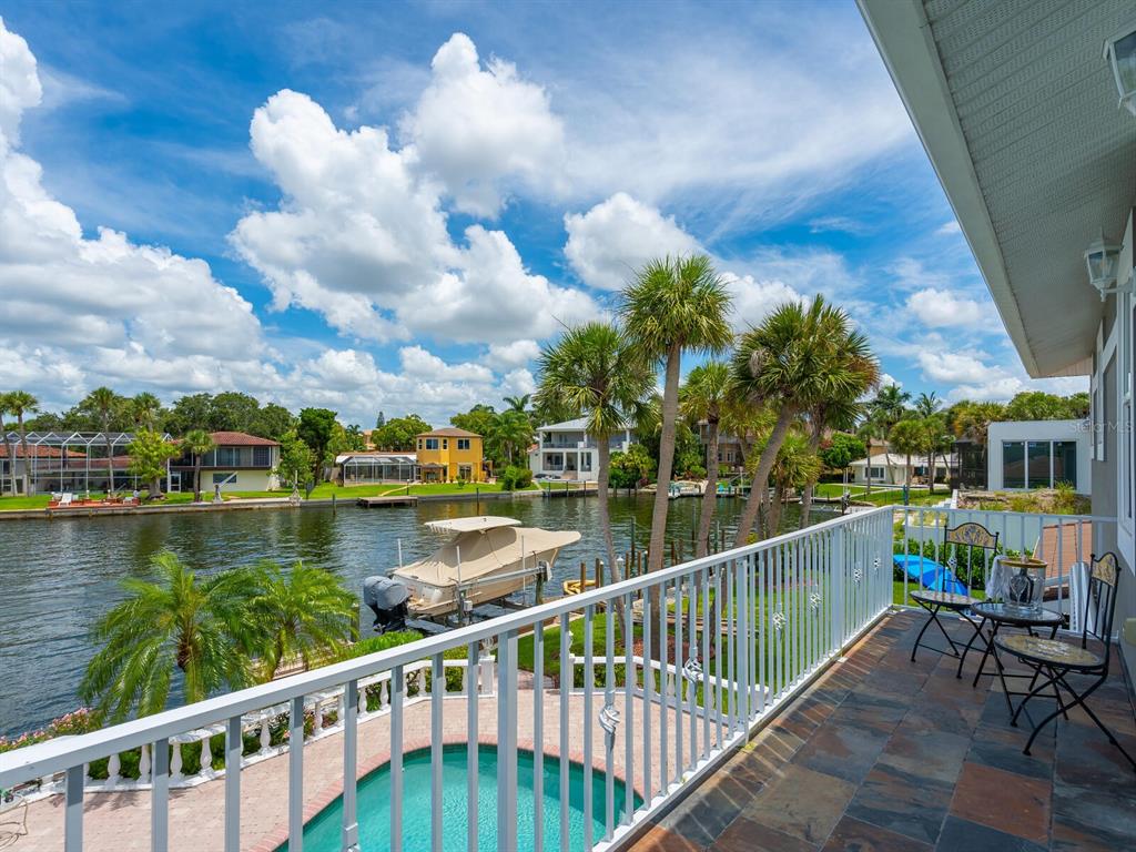 SOUTHPOINTE SHORES - Residential