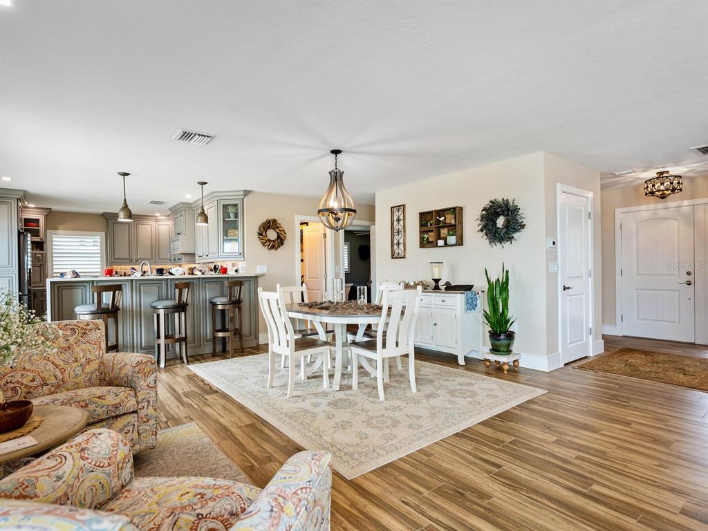 SOUTHPOINTE SHORES - Residential