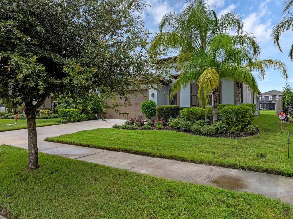 Photo of 28883 Revaro Lane, Wesley Chapel, FL 33543 (MLS # O6338576)