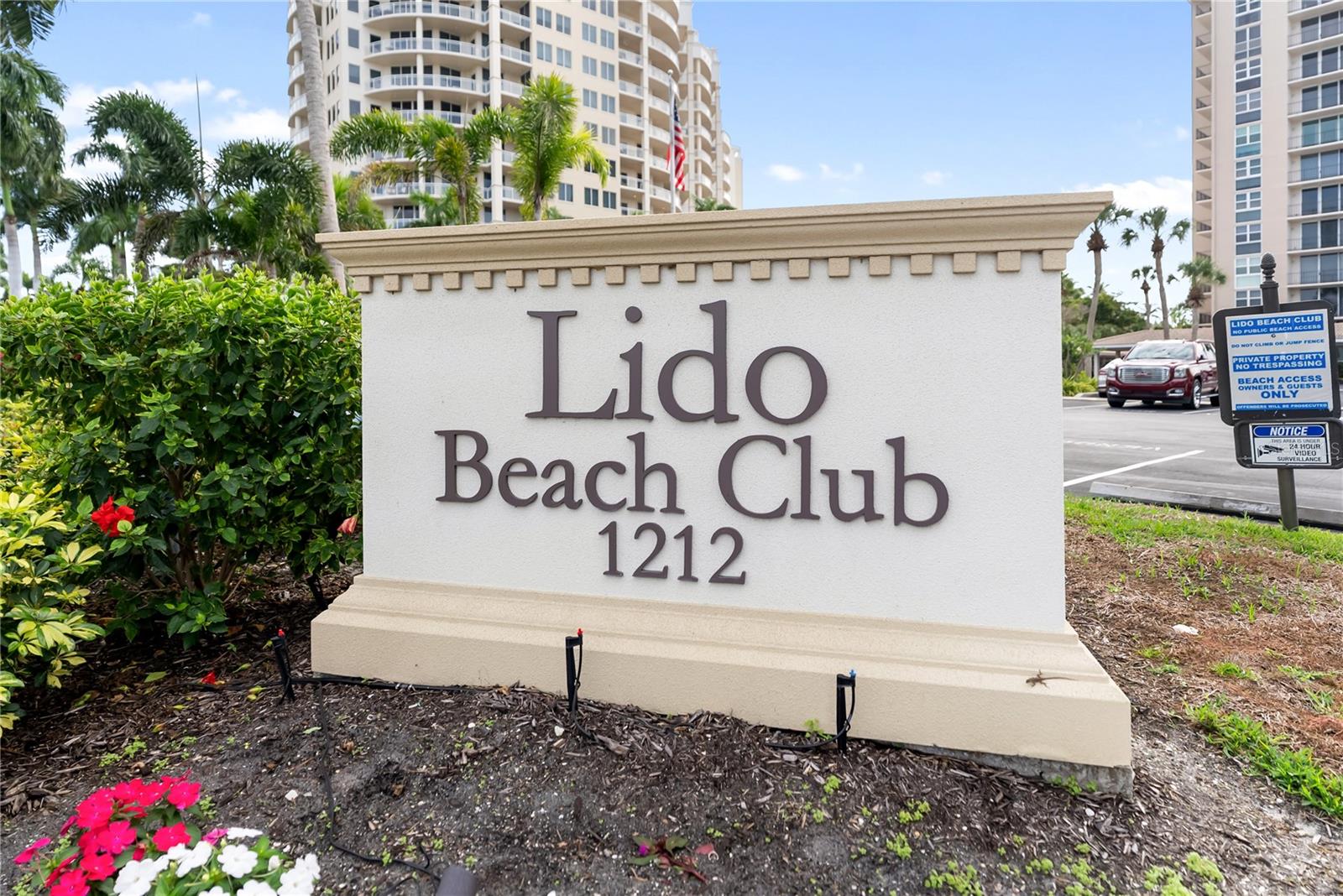 LIDO BEACH CLUB - Residential