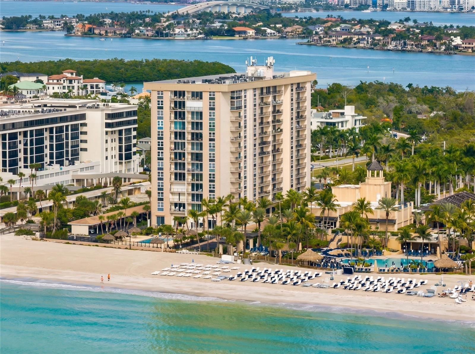 LIDO BEACH CLUB - Residential