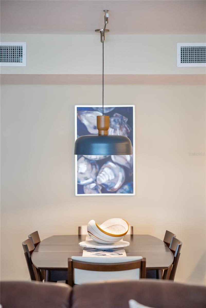 LIDO BEACH CLUB - Residential