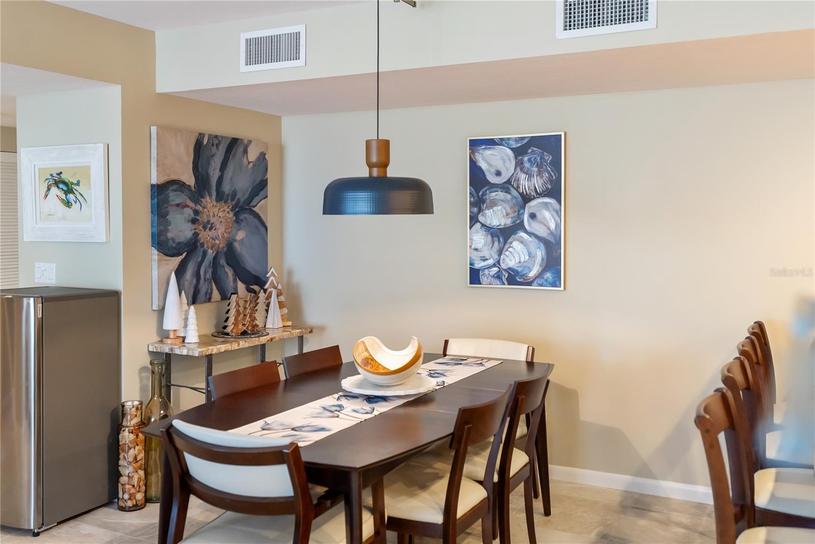 LIDO BEACH CLUB - Residential