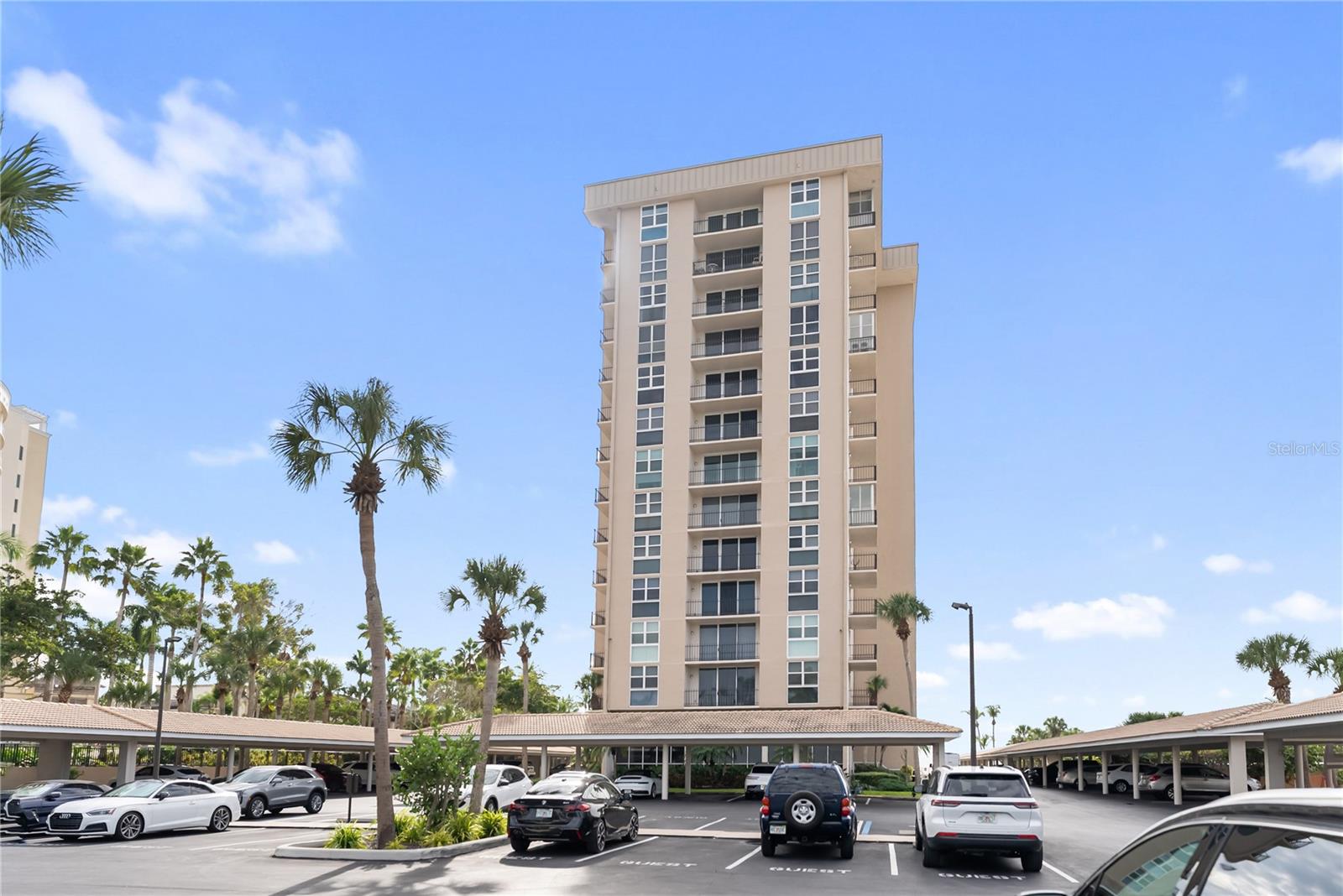 LIDO BEACH CLUB - Residential