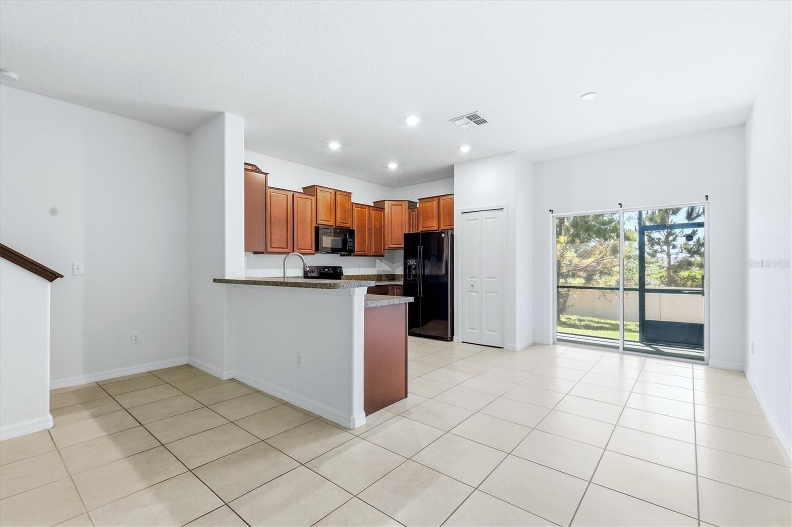 SUMMERFIELD CROSSINGS VILLAGE - Residential