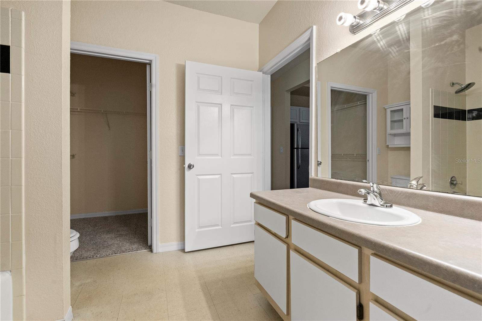 FOUNTAINS/METRO WEST - Residential