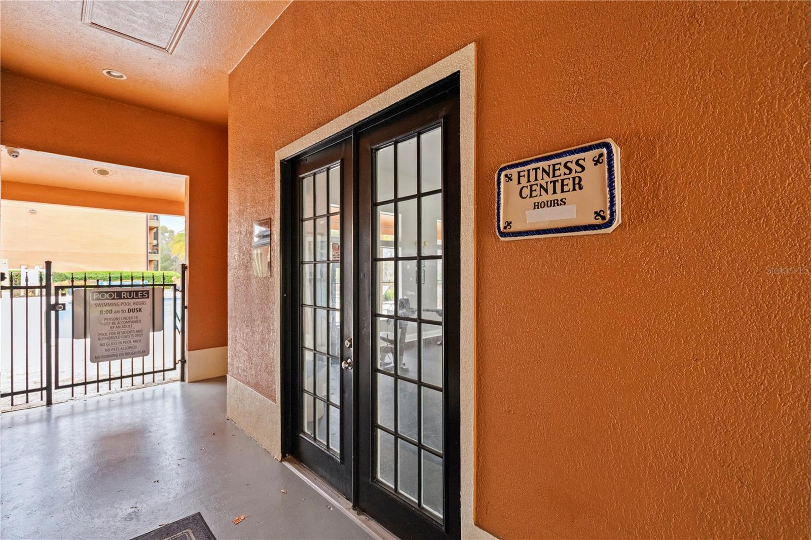 FOUNTAINS/METRO WEST - Residential