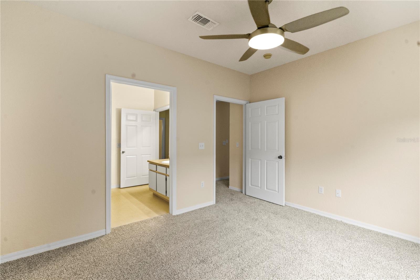 FOUNTAINS/METRO WEST - Residential