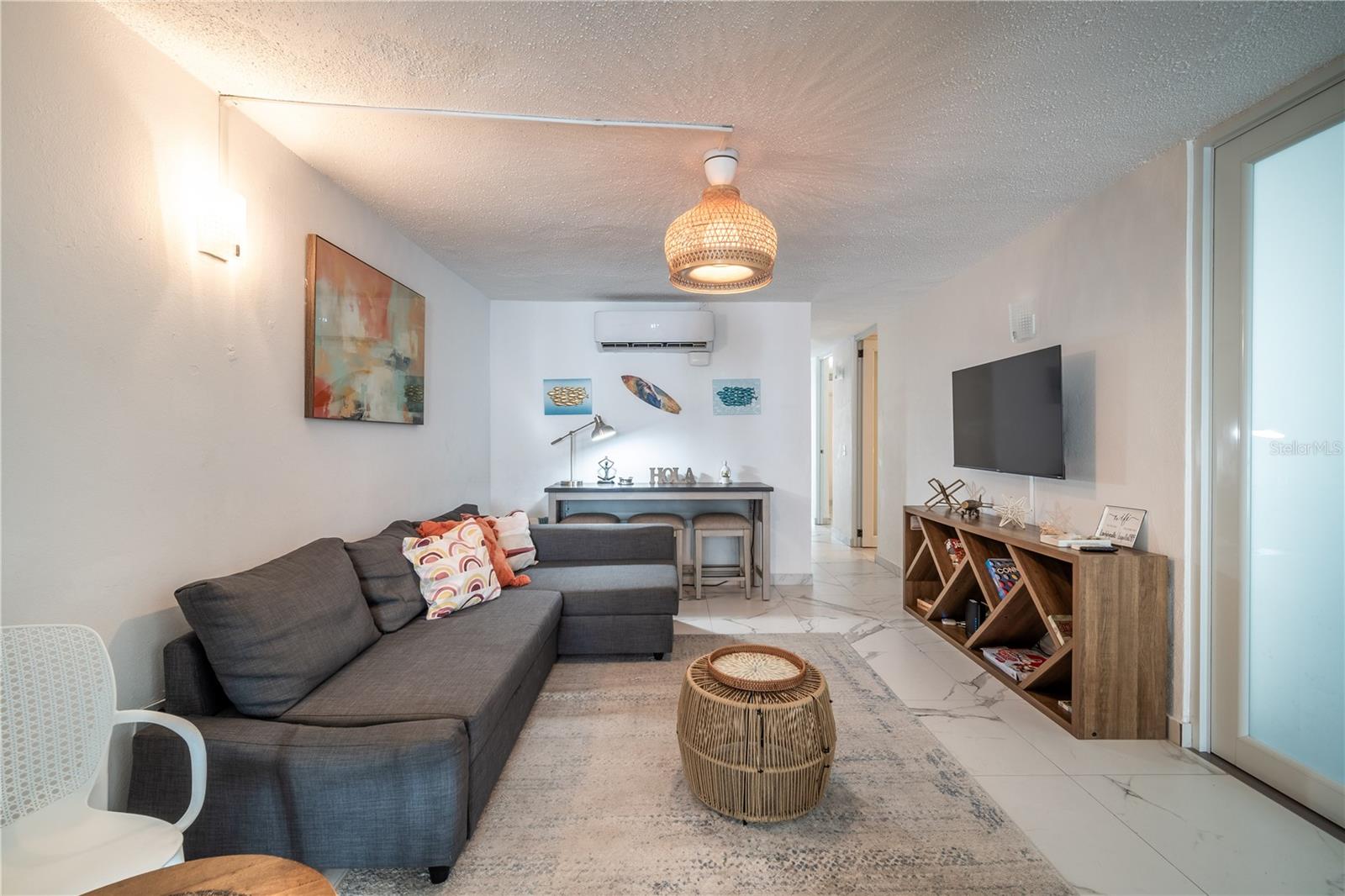 BRISAS DEL MAR - Residential